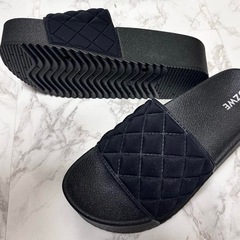 🤍新品　厚底サンダルの画像