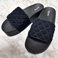 🤍新品　厚底サンダルの画像