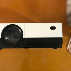 家庭用プロジェクターの画像