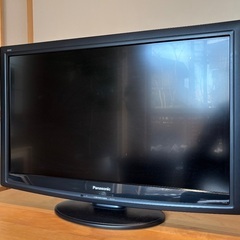 2010年製　パナソニック 32V型 家電 液晶テレビ ビエラ テレビ
