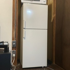 【最速で引渡できる方にお譲り】無印　冷蔵庫　137リットル②