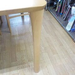 4人掛けダイニングセット 幅140㎝ イス×4脚 ライトブラウン ダイニングテーブル ダイニングチェア 西岡店 (モノハウス☆西岡) 月寒中央の ダイニングセットの中古あげます・譲ります｜ジモティーで不用品の処分