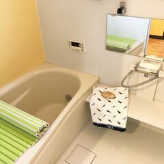 アクアヴィラ備後東★屋根付き駐車場の南向き戸建ペットOK★水周り室内外壁フルリフォーム、LDサッシ交換、濡れずに車乗り降り、北欧レトロ風インテリアが魅力。中を見る価値があります！★即内見&入居可能です！ - 不動産