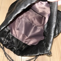 新品　ハンドバッグ　黒　ビジューの画像