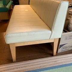 家具 　3人掛け　長椅子の画像