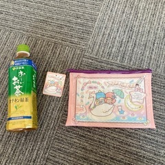 【新品・タグ付き】Little Twin Stars ★ ファスナーポーチ　人気の画像