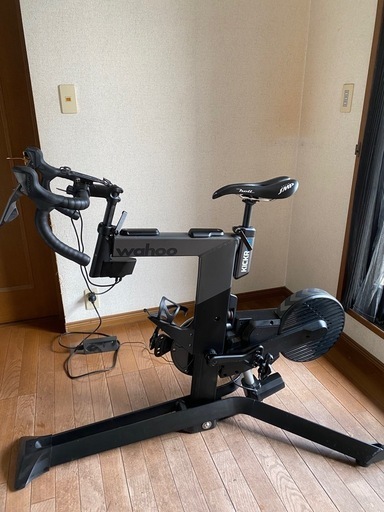 wahoo kickrバイク