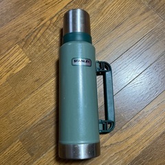 スタンレー　水筒