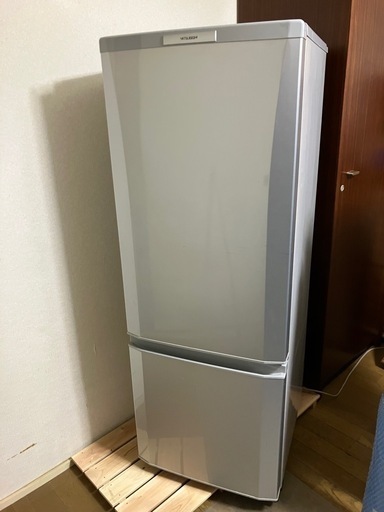 三菱ノンフロン冷凍冷蔵庫 (115) 西江井ヶ島のキッチン家電《冷蔵庫》の中古あげます・譲ります｜ジモティーで不用品の処分