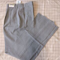 未使用タグ付き メンズ スラックス　５本まとめての画像