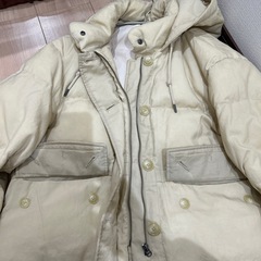 ユニクロ　パデットパーカ　Ｌサイズの画像