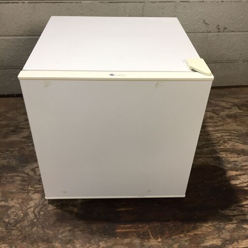 U・ING ノンフロン電気冷蔵庫 UR-D50H 2015年製 50L 動作品 25b菊E