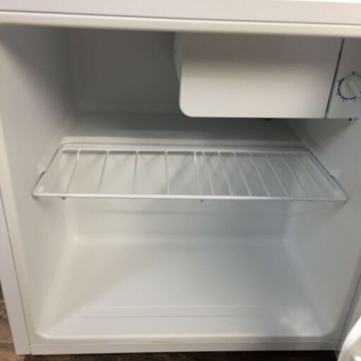 中古 LB-YRZC05B1 1ドア冷蔵庫 45L ヤマダ電機 HerbRelax YRZ-C05B1-W ひろびろ庫内 直冷式 ドアポケット付き  2015年モデル 送料込み