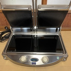 2017年製 FMI ウノックス パニーニグリラー PG-2 2連式単相200v 50/60hz 完動品の画像