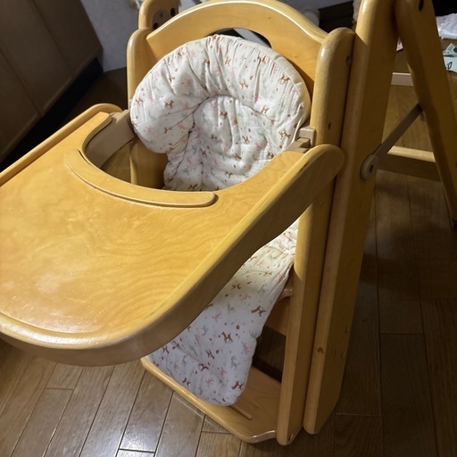 ベビーチェアー