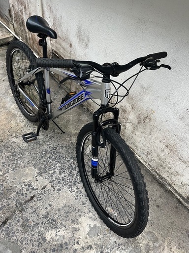 7段ギア26インチ‼️MTB　mongoose flatrock マウンテンバイク街乗り通勤車通学車?プロフ必読  