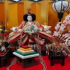 期間限定値下げです!! ¥45,000+配送料です!!【美品】高級雛人形・平安古典雛／京都西陣 親王飾りの画像