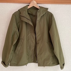 無印　撥水フードジャケット