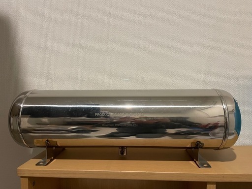 エアサスタンク