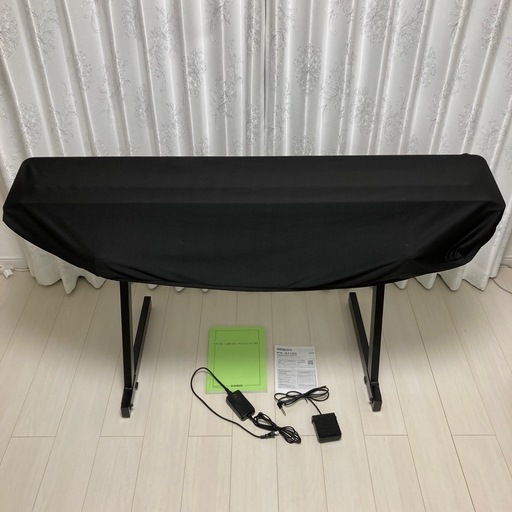 【使用少ない美品】CASIO カシオ Privia PX-S1100WE 88鍵盤 電子ピアノ Roland