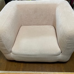 1人用ソファ（薄ピンク）