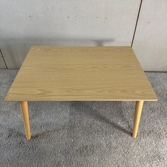 【329】ライトウッド 木製テーブル　傷あり