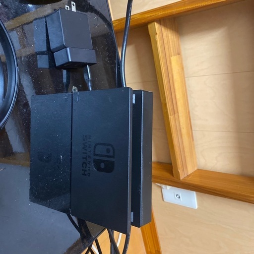 （お話し中）2月11日だけ特別価格　一点限り　本日お渡し可能　 他サイト掲載中　早い者勝ち　ニンテンドーSwitch現状品