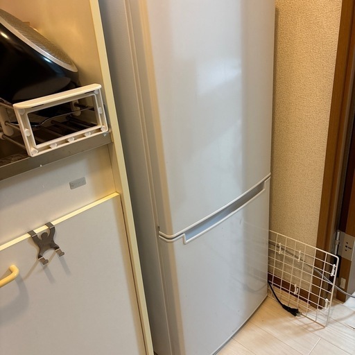 ニトリ 冷蔵庫 NTR-109WH 2022年 106L 良好 ○E024W003