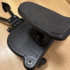 【2回使用のみ】ベビーカーステップの画像