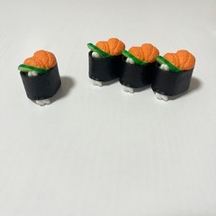 ガチャガチャの画像