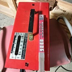 育良精機 溶接機 100/200 キレイ 動作確認済みの画像
