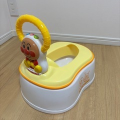 アンパンマンおまる　オムツ用ゴミ箱　セット