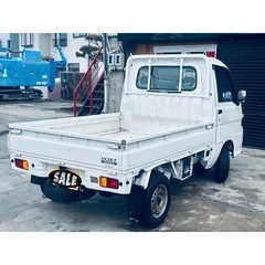 平成18年、ダイハツハイゼットトラック、5.5万キロ、車検8年の2月、(エアコン、パワステ付き)5速マニュアルの画像