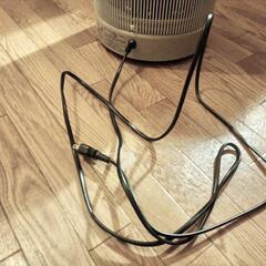 【配送可能】2018年製　暖話室　遠赤外線ヒーターの画像