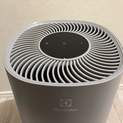 【ほぼ新品】エレクトロラックス 空気清浄機  FLOW A3 FA31-202の画像
