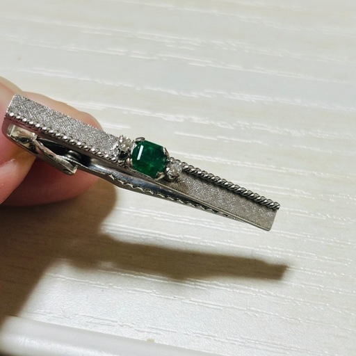 天然エメラルド ダイヤ付き カフス