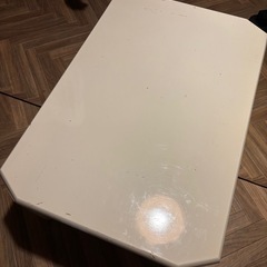 テーブル