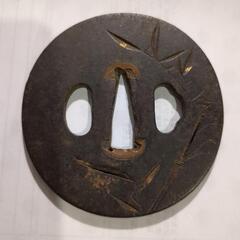 鍔　小　無銘　笹透かし　象嵌カスレ