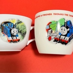 きかんしゃトーマス陶器カップ2個（中古）