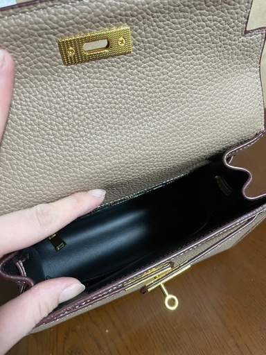 スカーフ付きバッグ