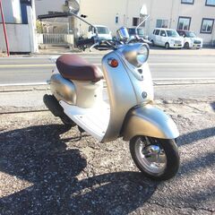 期間限定値下 YAMAHA 2st VINOビーノ　希少カラーシャンパンゴールド セル始動　メーターオーバーし速く好調 　プラグ　新品交換 キャブ洗浄駆動系統も開けて対応洗浄他等かなりお金かけ多数交換 納車整備点検済み 登録後すぐ乗り出せます。直接引き渡し　配送手配も可　SA10J　５AU　４JP　原付の画像