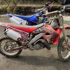 YAMAHA YZ125 ／HONDA CRF125の画像