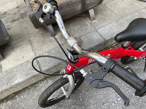 『ＳＡＬＥ　５０％』　子ども用自転車　１４インチ　赤　美品　配達可能