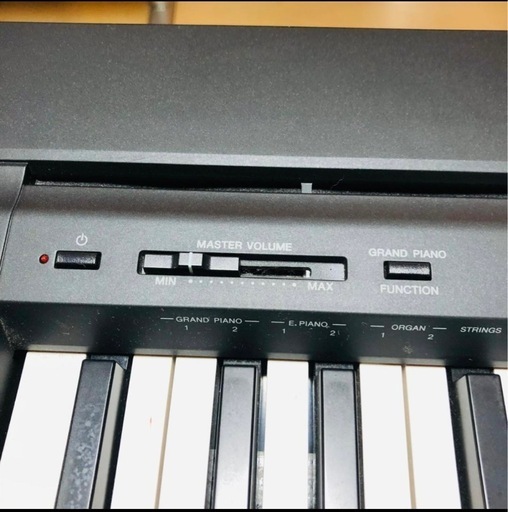 ヤマハ　P-45 （椅子•スタンド•ヘッドホン•YAMAHAのフットペダル付き）