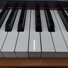 極上品　電子ピアノ　デジタルピアノ　の画像