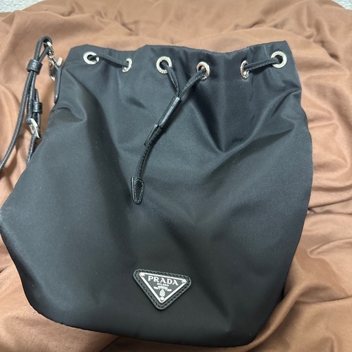 PRADA巾着バック
