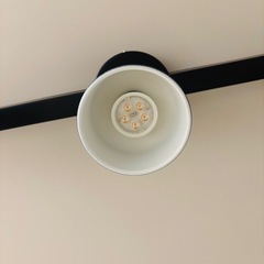 スタイリッシュなシーリングライトの画像