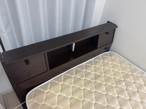 フレームのみ【未使用・訳アリ】クイーンサイズ・2杯収納コンセント