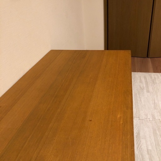 無印良品　タモ材無垢材　ローテーブル