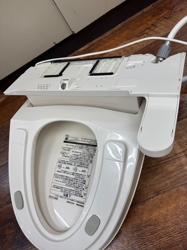 東芝　 温水洗浄便座 ウォシュレット シャワートイレ